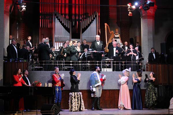 Октябрь. Время Кальмана в филармонии