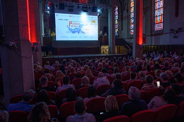 «РУССКАЯ МУЗЫКА НА БАЛТИКЕ» ЗАВЕРШИЛАСЬ: 300 участников, 16 концертов, 7000 зрителей