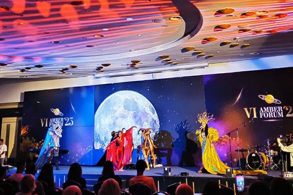 Солисты филармонии на Международном янтарном форуме