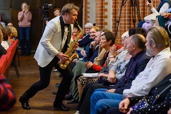 «САКСОФОН. РОЯЛЬ. ОРКЕСТР» - русская музыка в филармонии