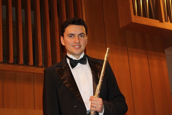 В Калининграде успешно выступил Виктор Хотулев