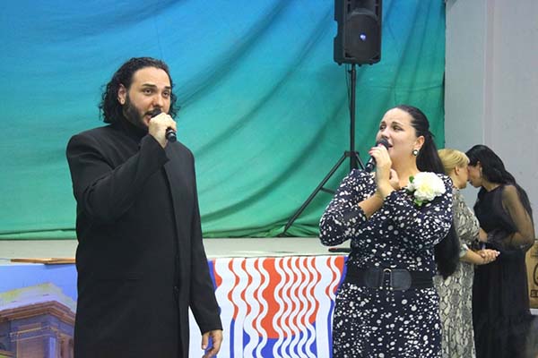 Музыкальный сувенир для юных художников