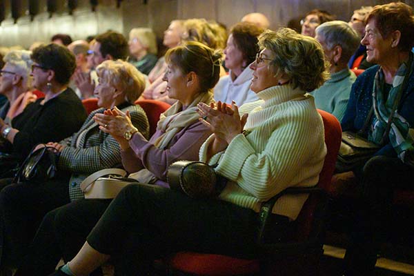 Звезды филармонии готовят «подарочные» выступления к 8 Марта