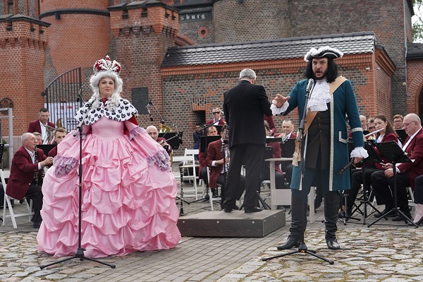 Концертный духовой оркестр принял участие в «Петровскик музыкальных ассамблеях»