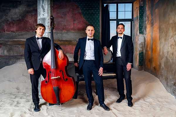 «Щелкунчик» Чайковского, «Половецкие пляски» Бородина и многое другое - в джазовых обработках