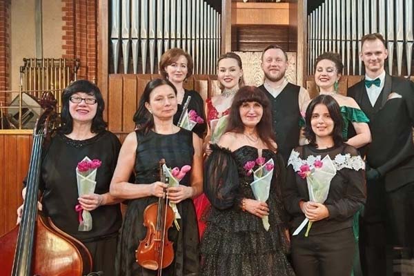 Песни  на стихи Андрея Вознесенского и Евгения Евтушенко