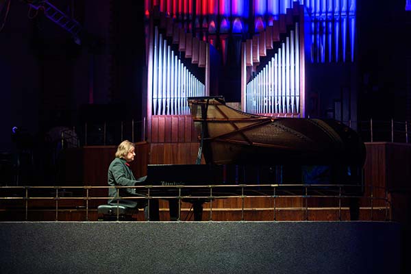 Хроники фестиваля: яркий фортепианный вечер