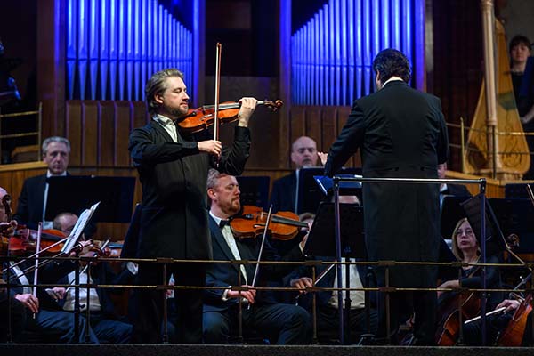 РЕПЛИКА ПРИСТРАСТНОГО СЛУШАТЕЛЯ