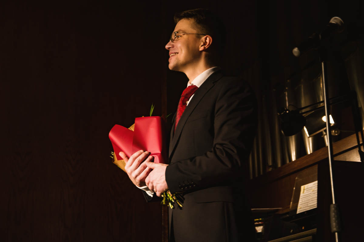 Сакральные символы в исполнении Константина Волостнова