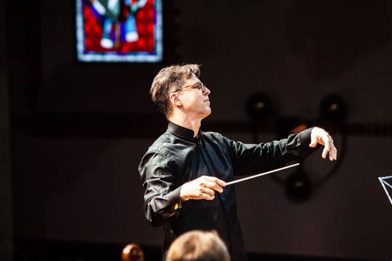 ПОСВЯЩЕНИЕ БЕРНСТАЙНУ