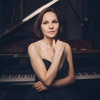 Анна Ушакова