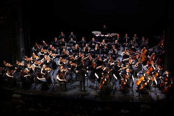 Триумф и фантастическая экспрессия: масштабная кульминация фестиваля