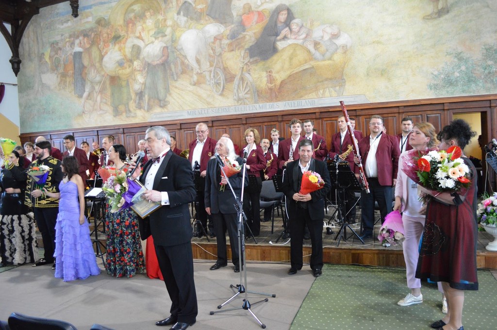 МУЗЫКАЛЬНЫЙ ПОДАРОК ГОРОДУ ГУСЕВУ